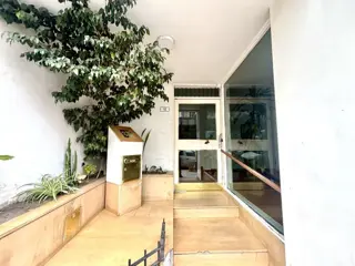 Departamento 3 ambientes en el centro de lomas | BuscadorProp foto 2