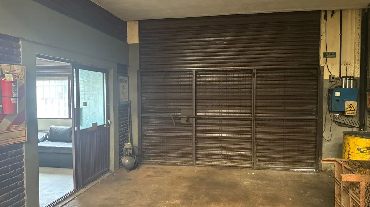 GALPÓN EN VENTA EN CIUDAD MADERO 300 M2 foto 4