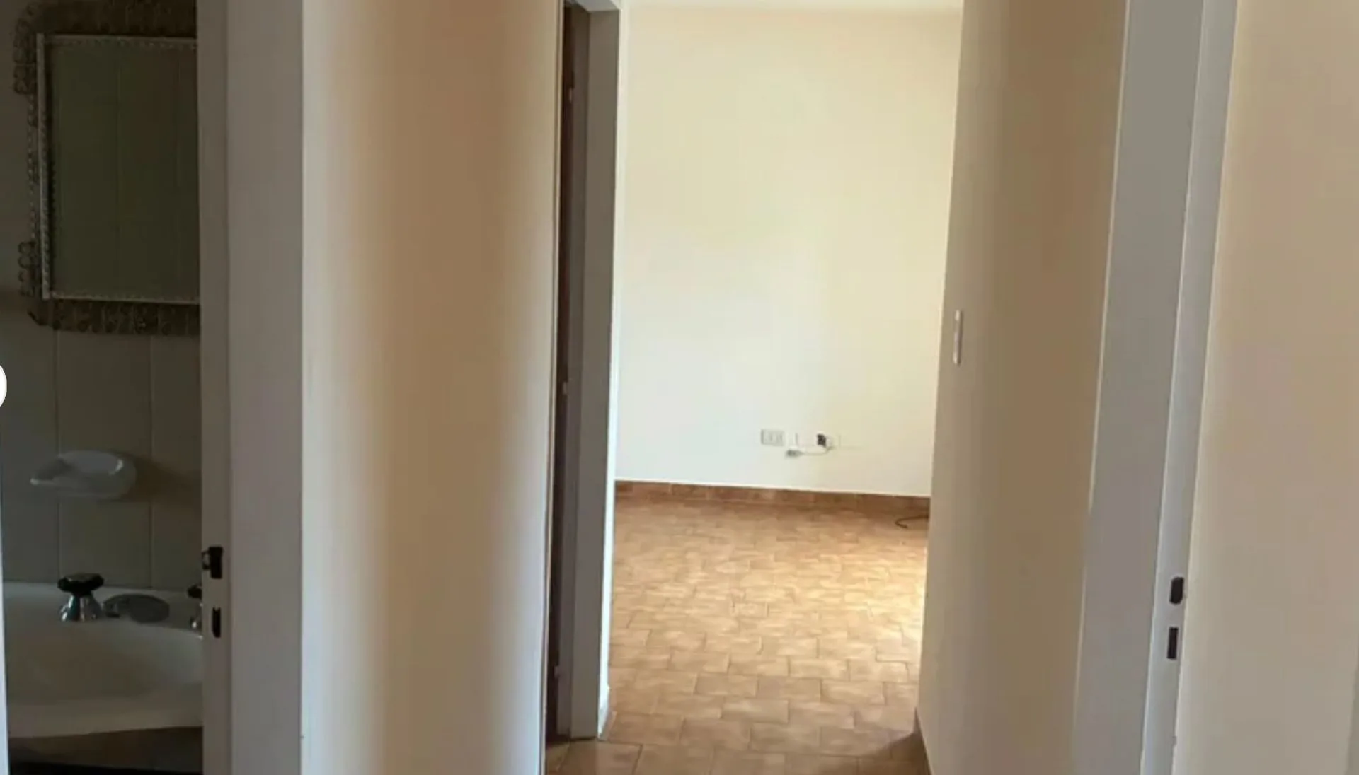 DEPARTAMENTO EN VENTA EN EL CENTRO DE GRAL ROCA. foto 2