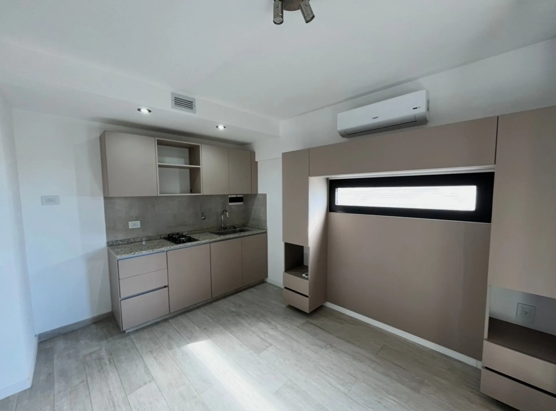 MONOAMBIENTE EN VENTA EN COLEGIALES foto 4