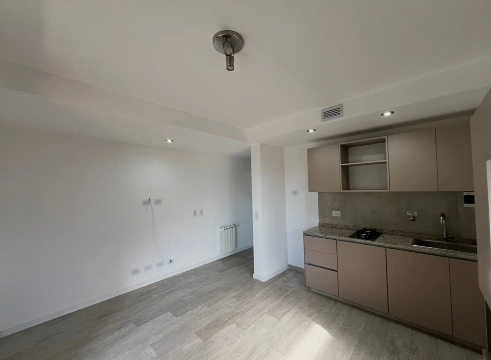 MONOAMBIENTE EN VENTA EN COLEGIALES foto 5