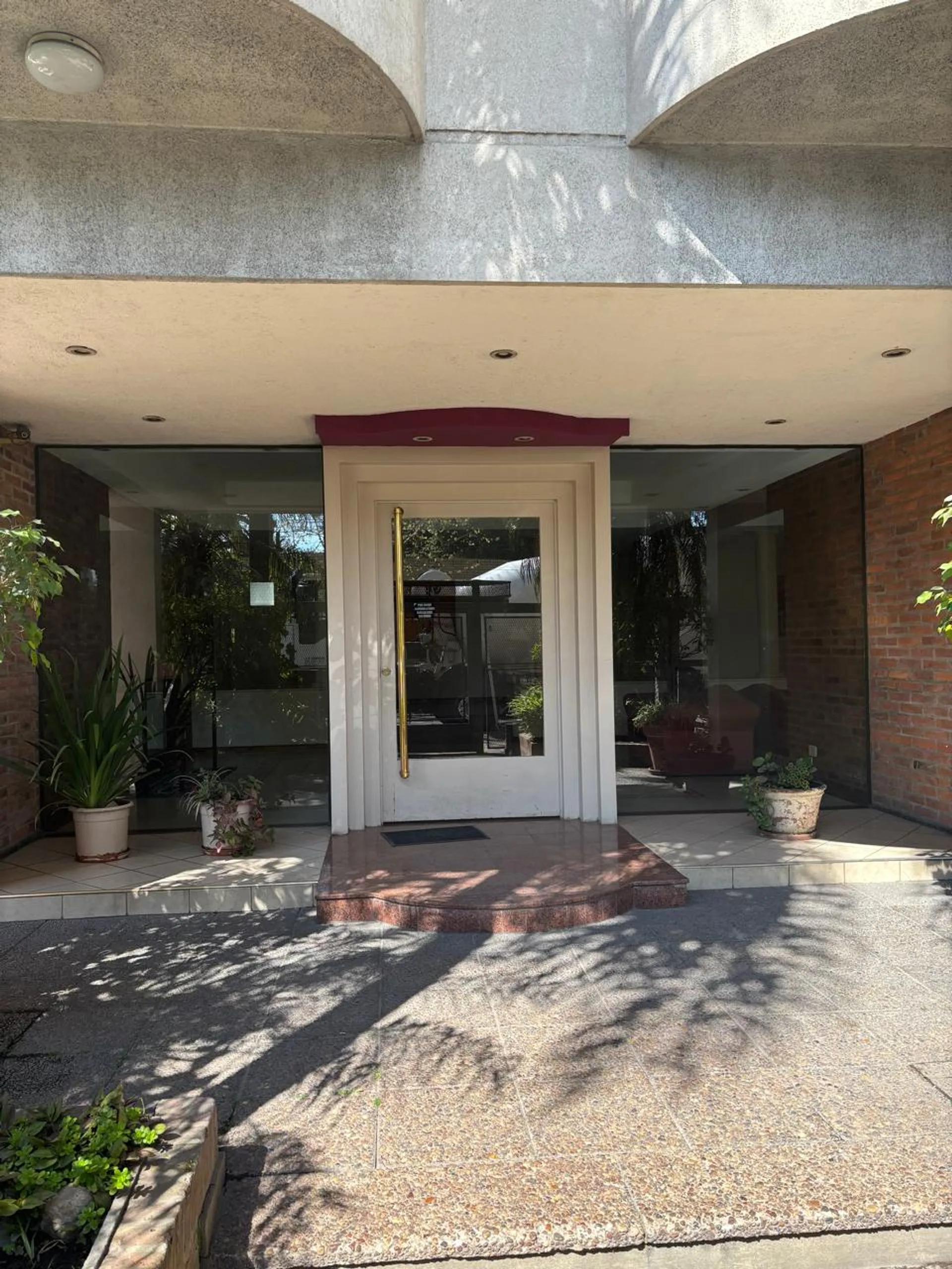 DEPARTAMENTO EN VENTA 3 AMB CON COCHERA foto 3