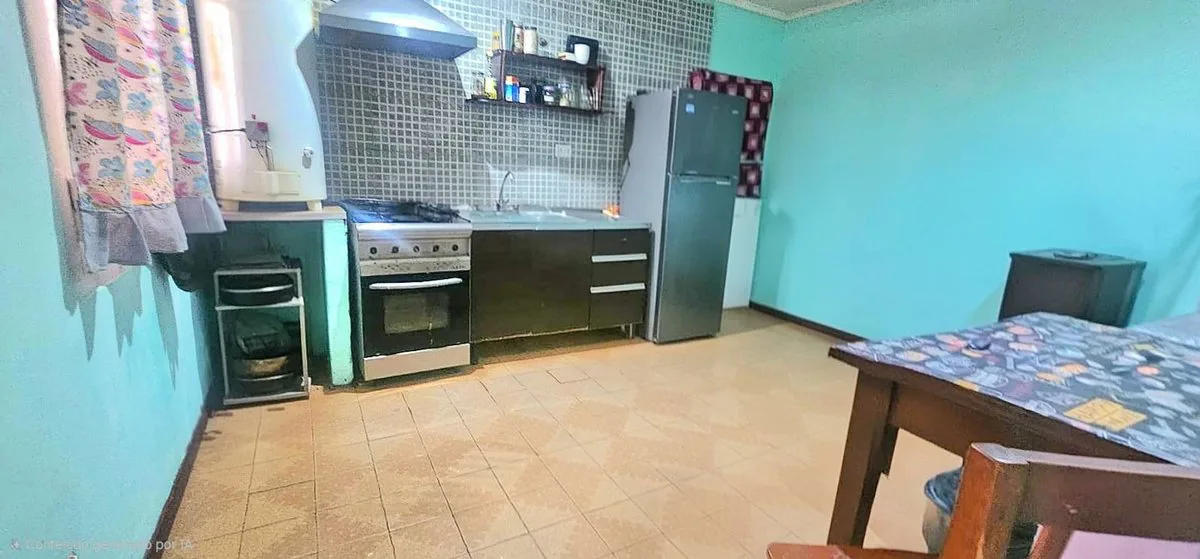 VENTA CASA 3AMB + DEPARTAMENTO 2 AMB APTA CREDITO foto 4