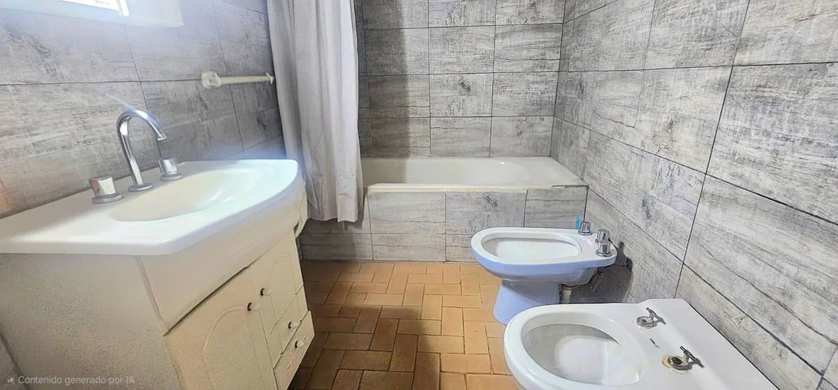 VENTA CASA 3AMB + DEPARTAMENTO 2 AMB APTA CREDITO foto 5