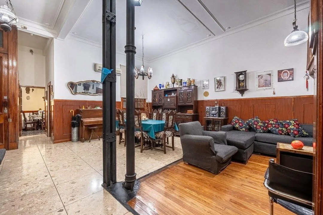 VENTA | Departamento Tipo PH 4 Ambientes con Balcón en Balvanera foto 5