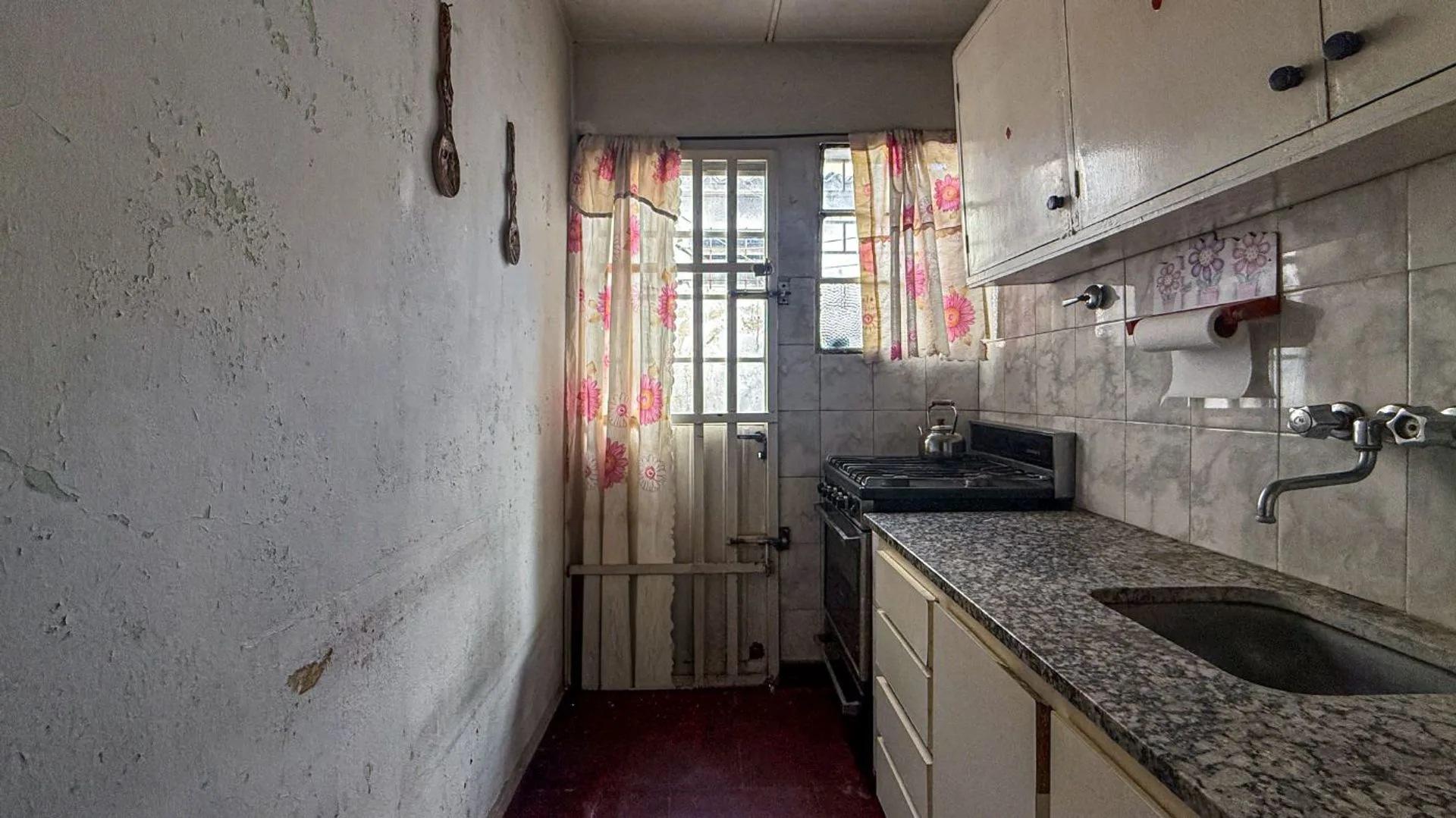 Venta PH 2 Ambientes con Patio Propio B. Do Bosco foto 4