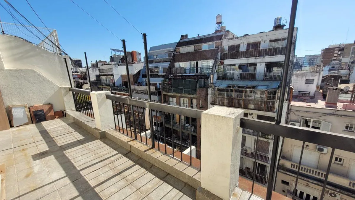 Exclusivo 2 Ambientes con Terraza en Recoleta! foto 3