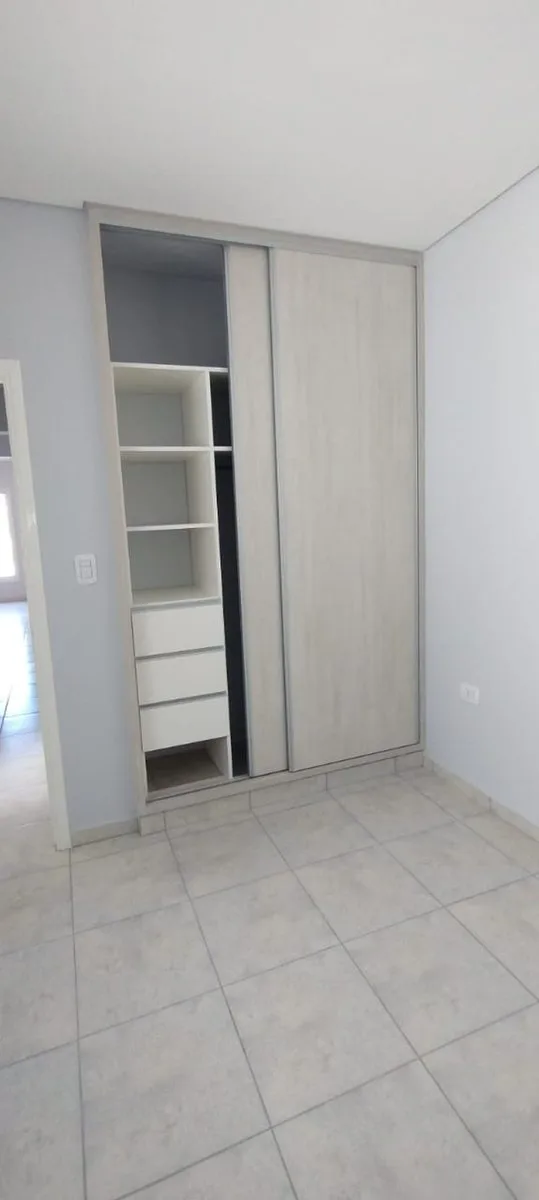 DEPARTAMENTO CON TERRAZA BARRIO PRIVADO GUAYMALLEN foto 3