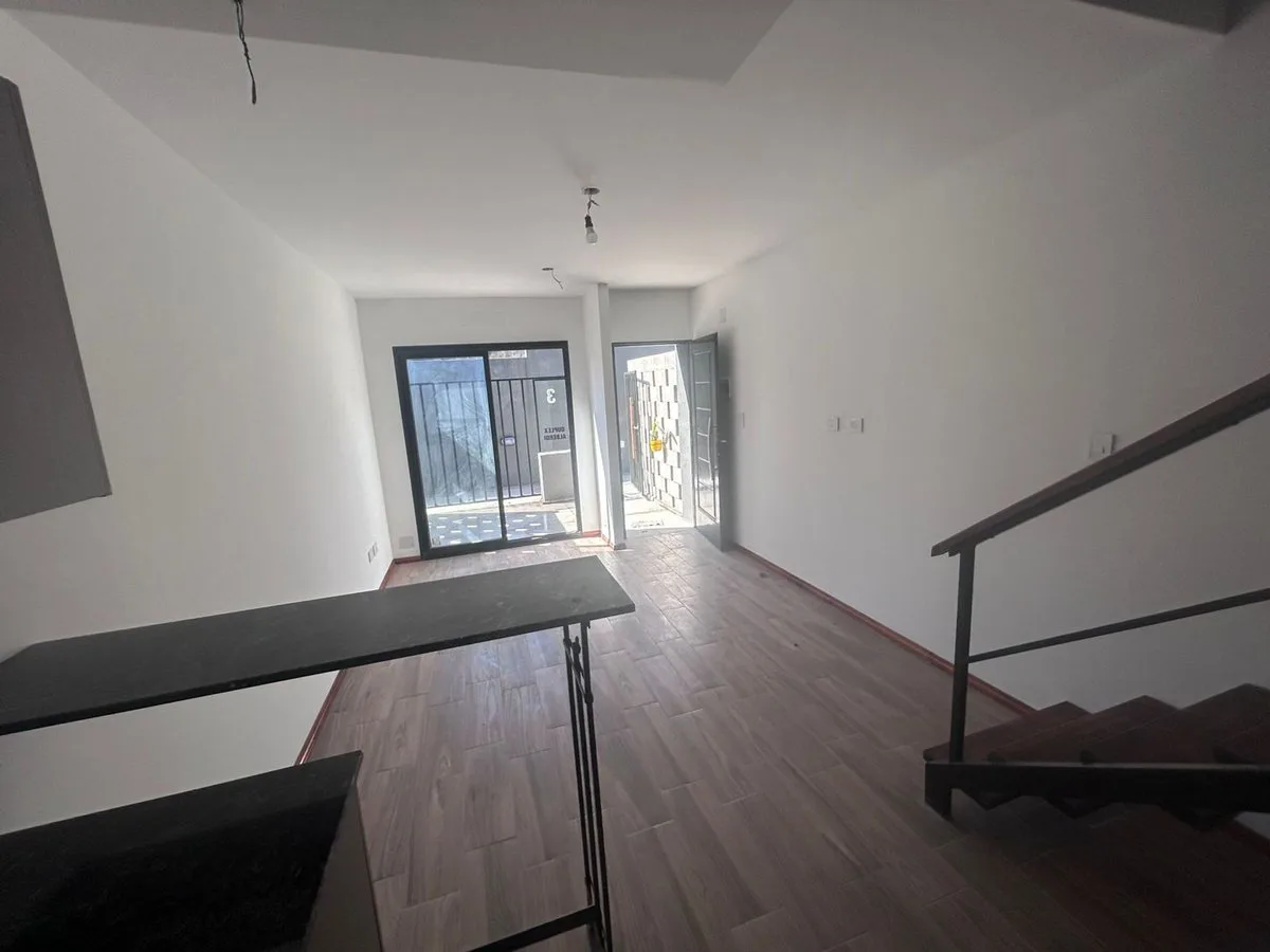 DUPLEX 1 DORMI + COMODIN CON TERRAZA EXCLUSIVA foto 4