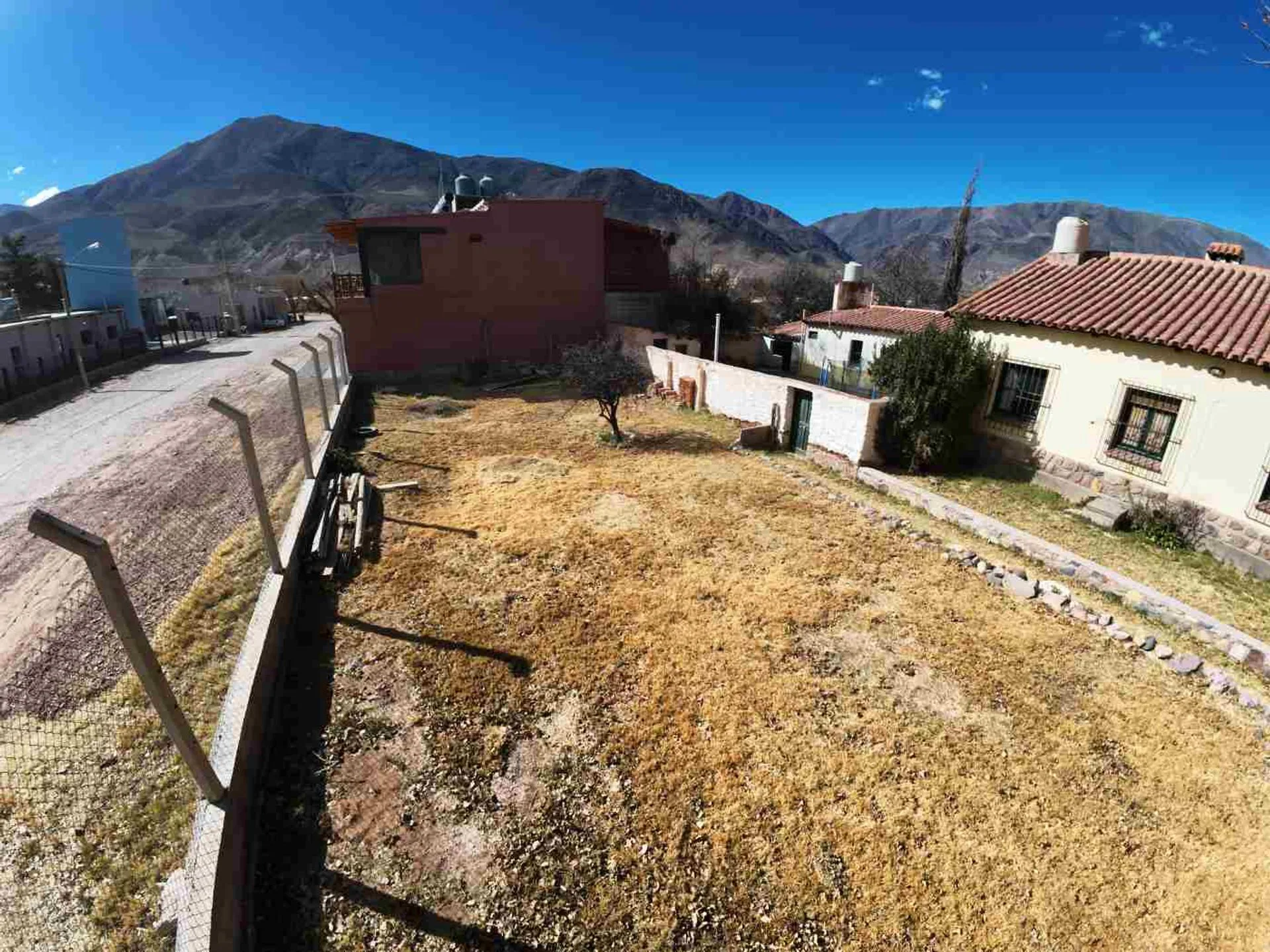 VENTA TERRENO HUACALERA SOBRE RUTA foto 2