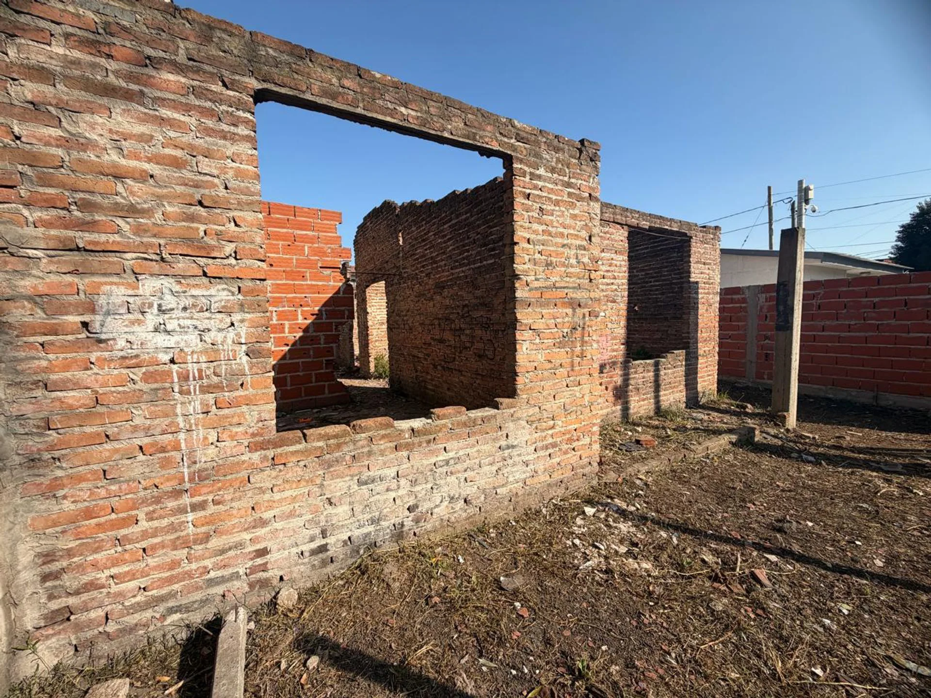 LOTE EN VENTA EN EL TALAR foto 3