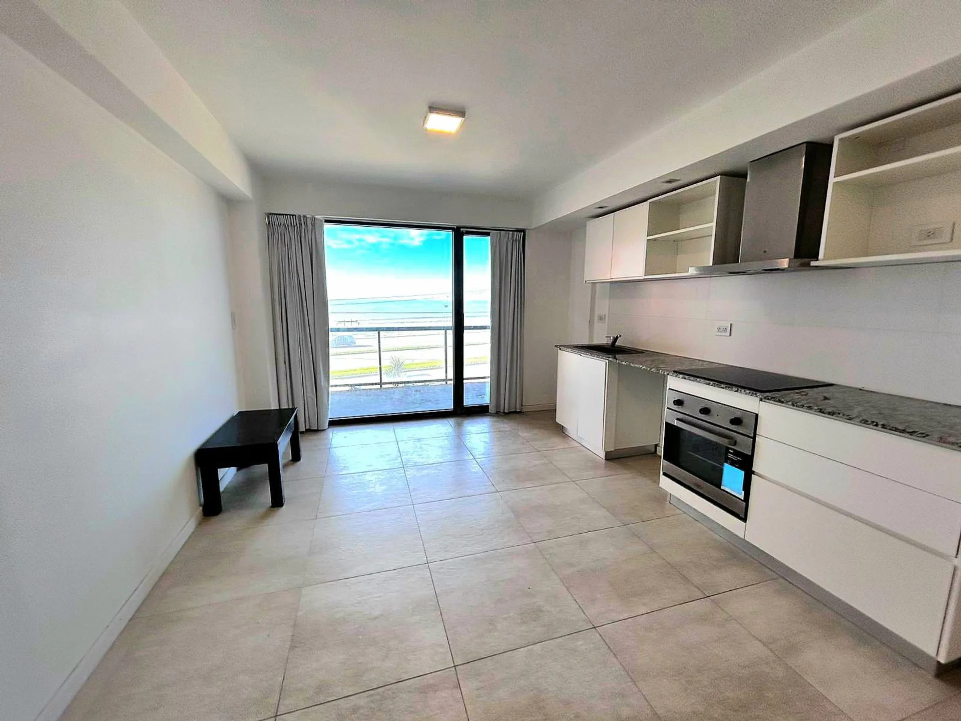 Venta semipiso-TROMARCO NORTE frente al mar foto 3