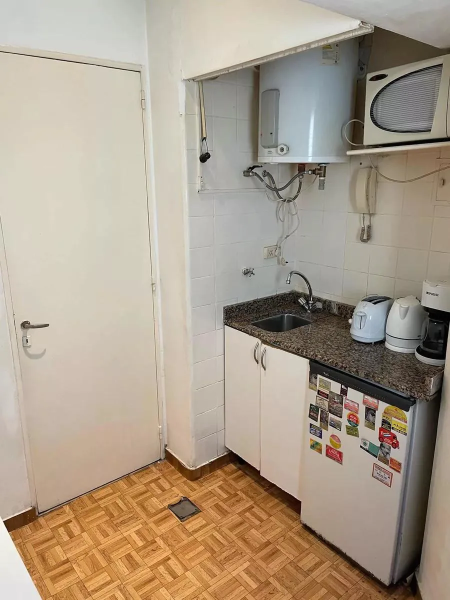 1-bedroom apartment in Palermo – photo 2 of 9