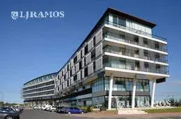 Oficina de 44 m2 cubiertos, en alquiler en  Puerta Norte, Nordelta
