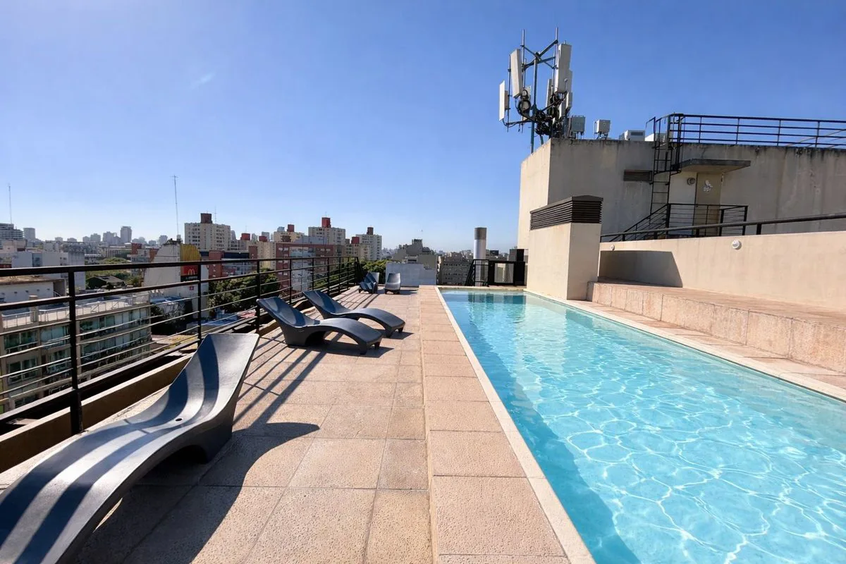 Colegiales Venta  2 amb  balcon Pileta Amenities foto 3