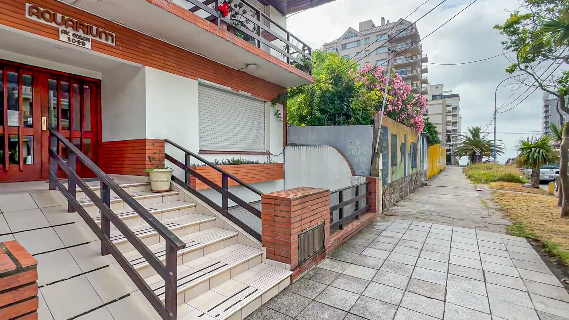 VENTA MONOAMBIENTE STELLA MARIS CON BALCON foto 2