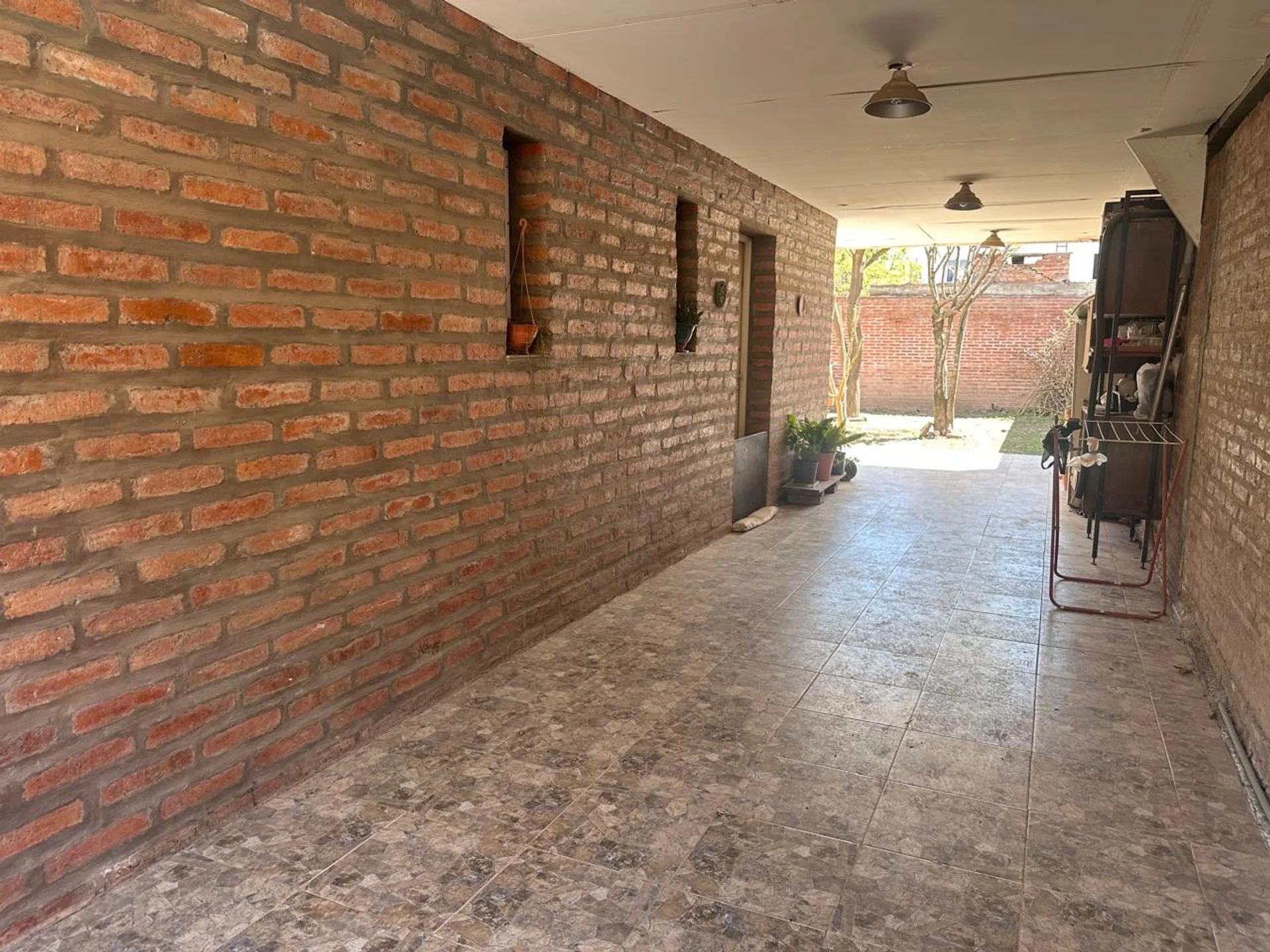 Venta Casa Cerrillos 2 dormitorios 280 m2 terreno foto 3