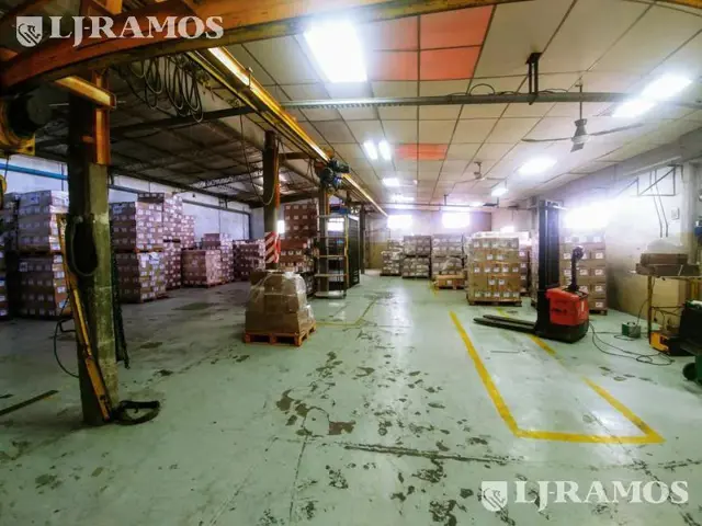 Depósito en Venta en Caseros