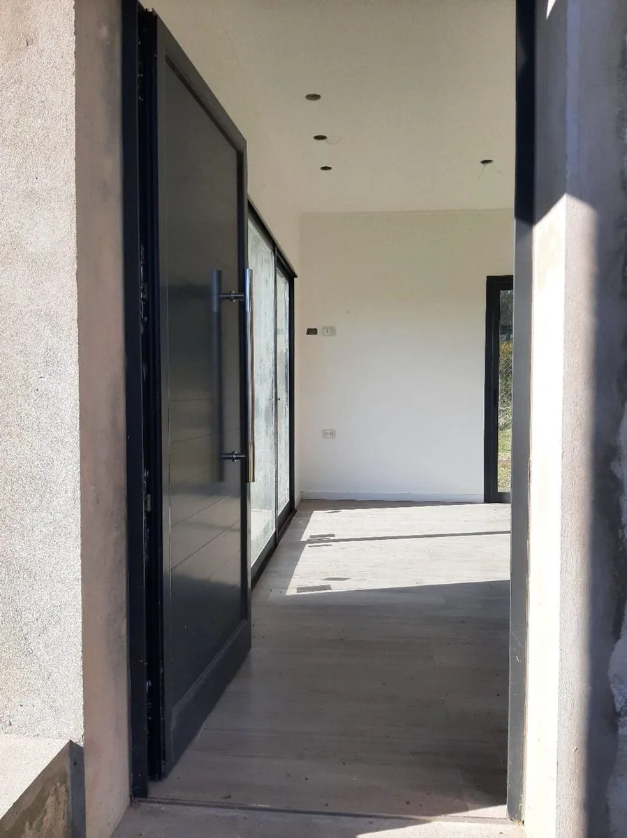 VENTA CASA EN BARRIO PORTAL DEL LEYES/CONSTRUCCION foto 4