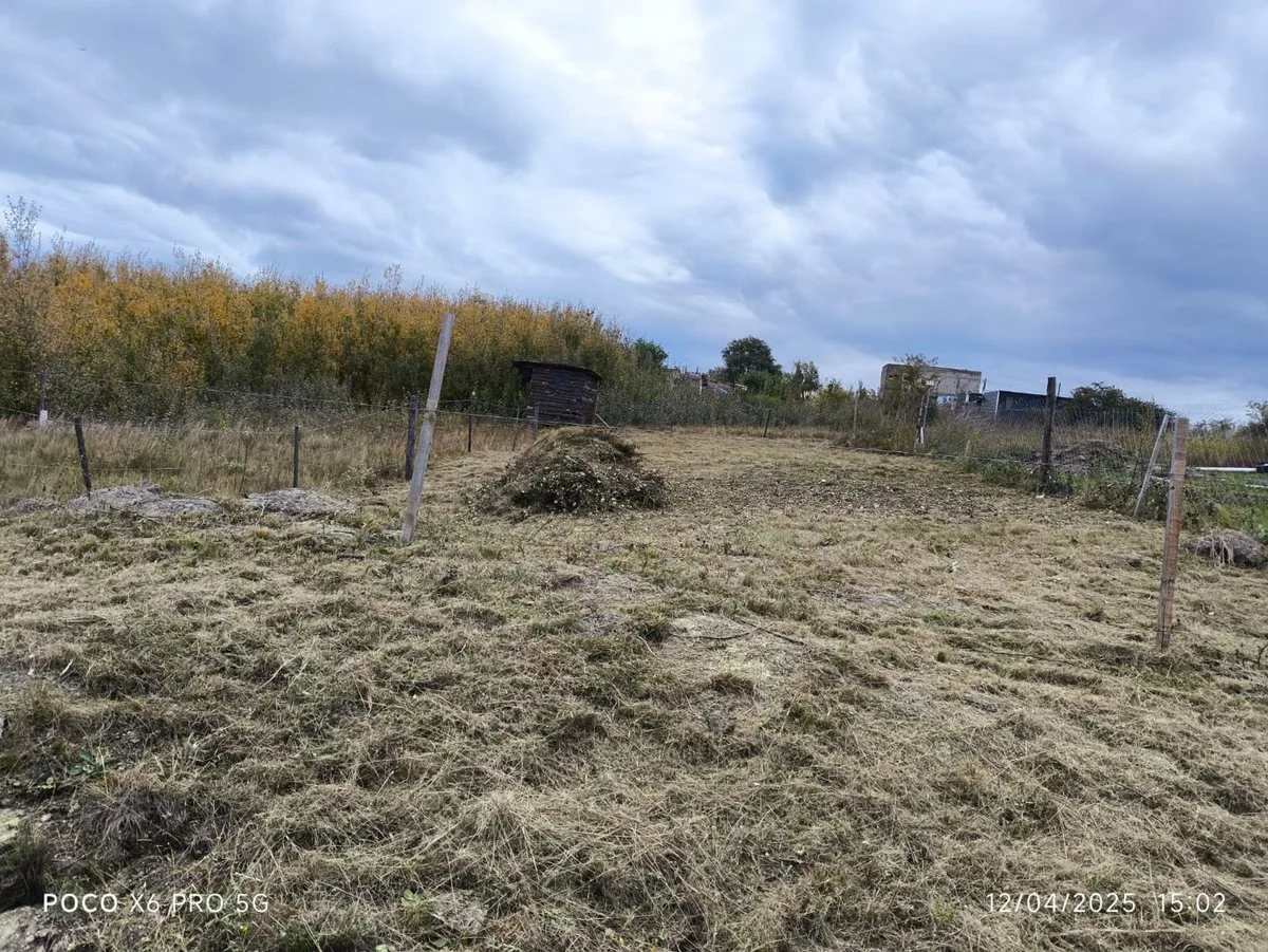 LOTE 300 M2 EN VILLA YACANTO EXCELENTE UBICACION foto 2
