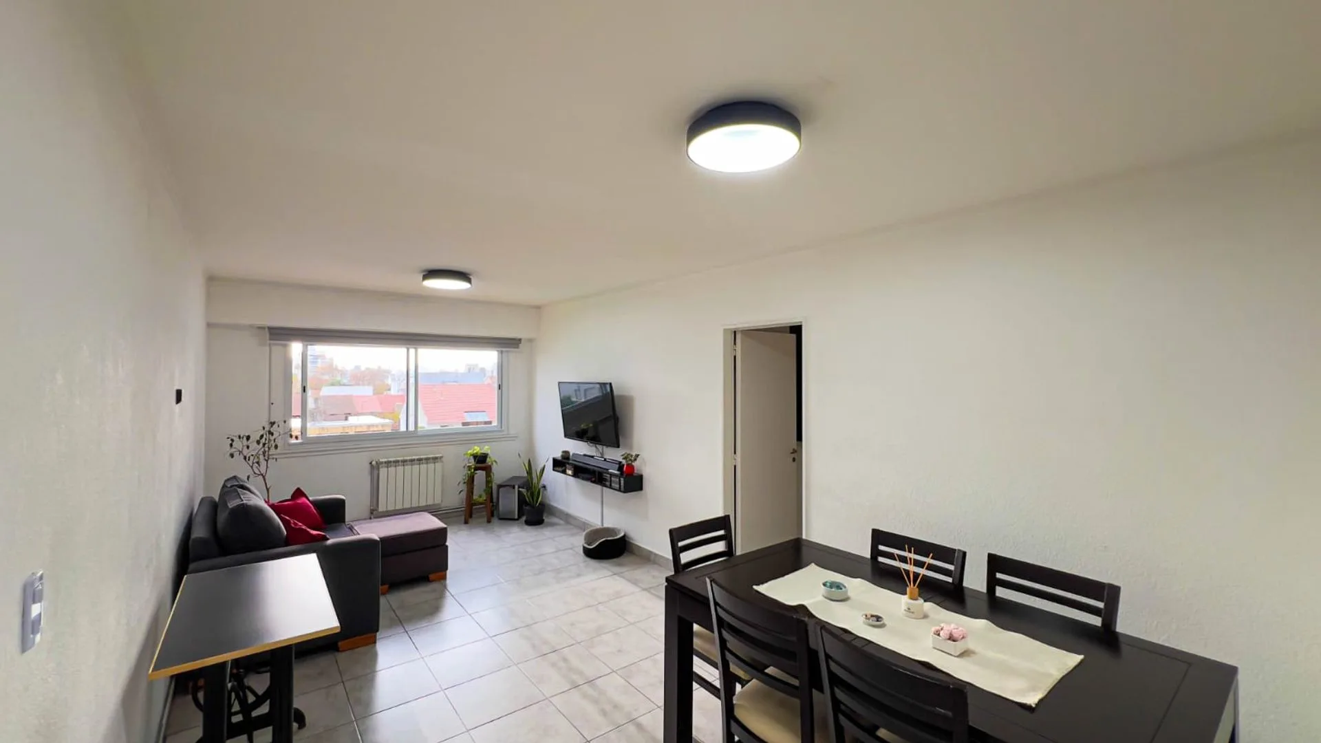 Departamento 4 ambientes con cochera, zona Chauvin foto 4