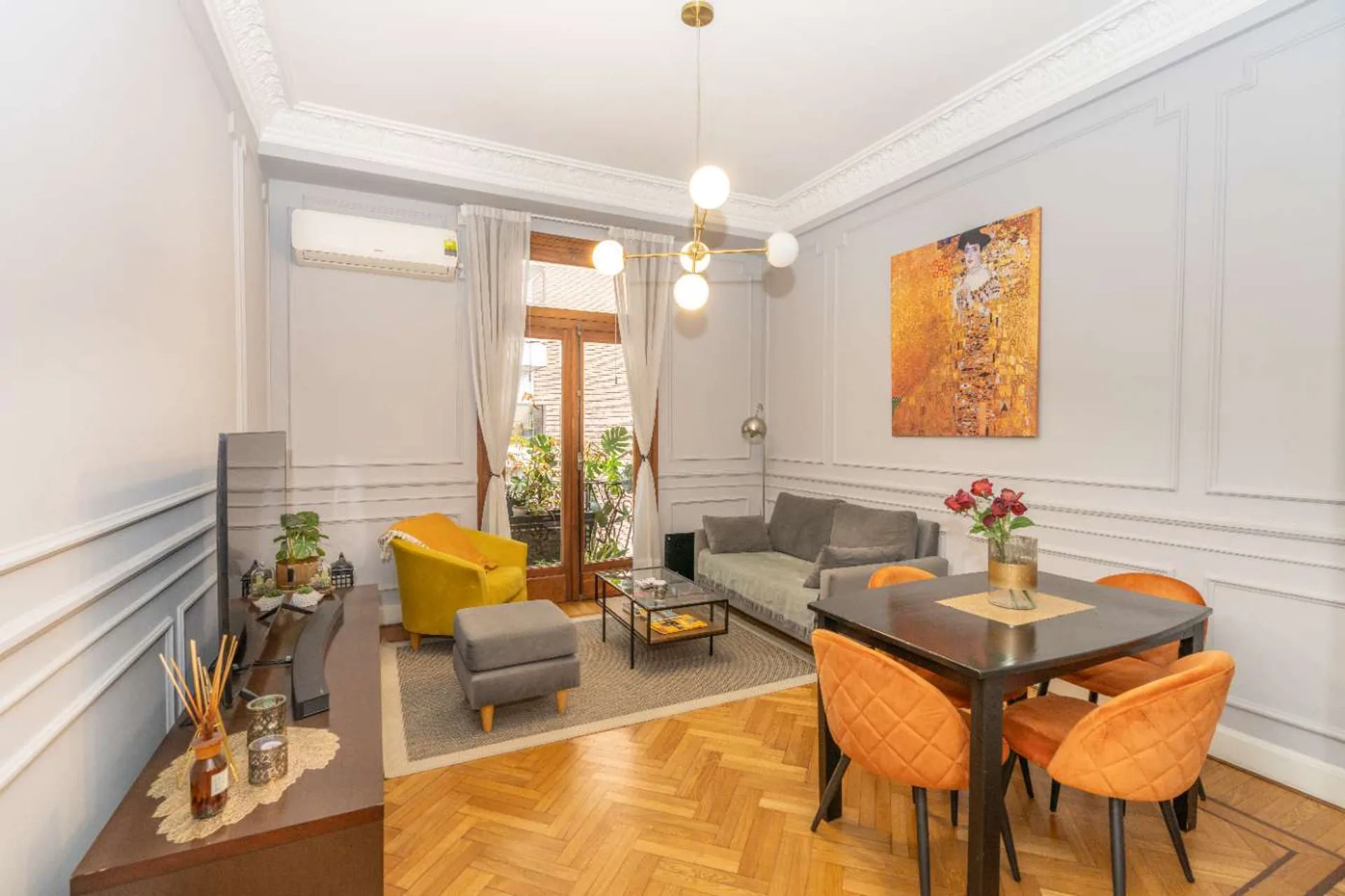 VENTA DEPTO 3 AMB EN EDIFICIO DE EPOCA BELGRANO C foto 2