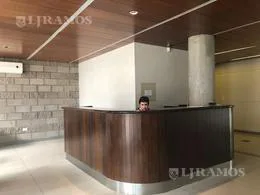 Oficina en alquiler de 125 m2 en Beccar foto 2