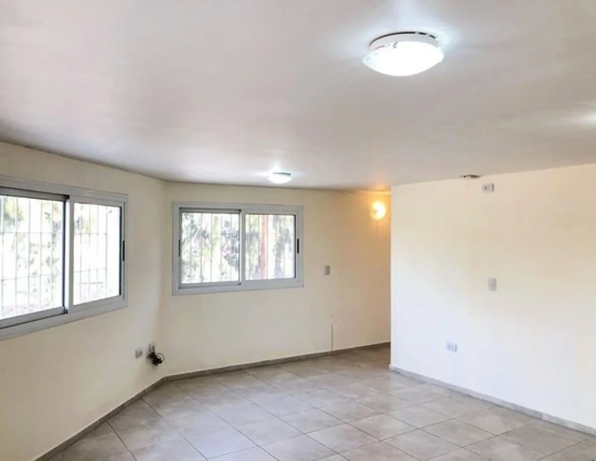 VENTA LOCAL COMERCIAL+DPTO EN BELTRAN, MAIPU foto 2