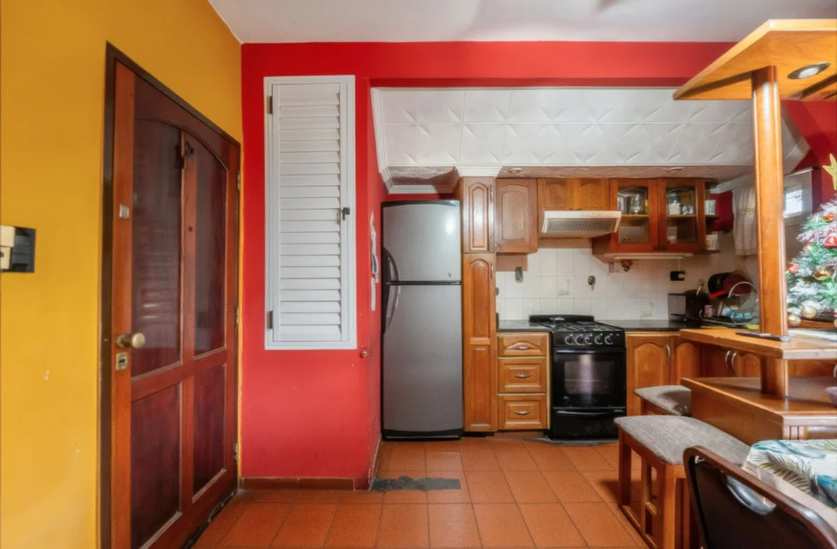 Departamento 2 ambientes San Justo primer piso foto 4
