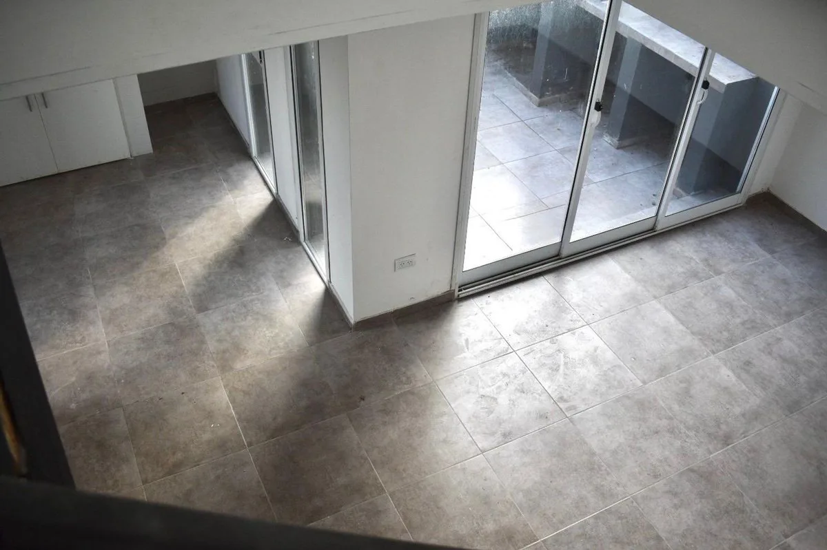 ALQUILER DE PH 2 AMBIENTES CON PATIO Y BALCON. foto 5