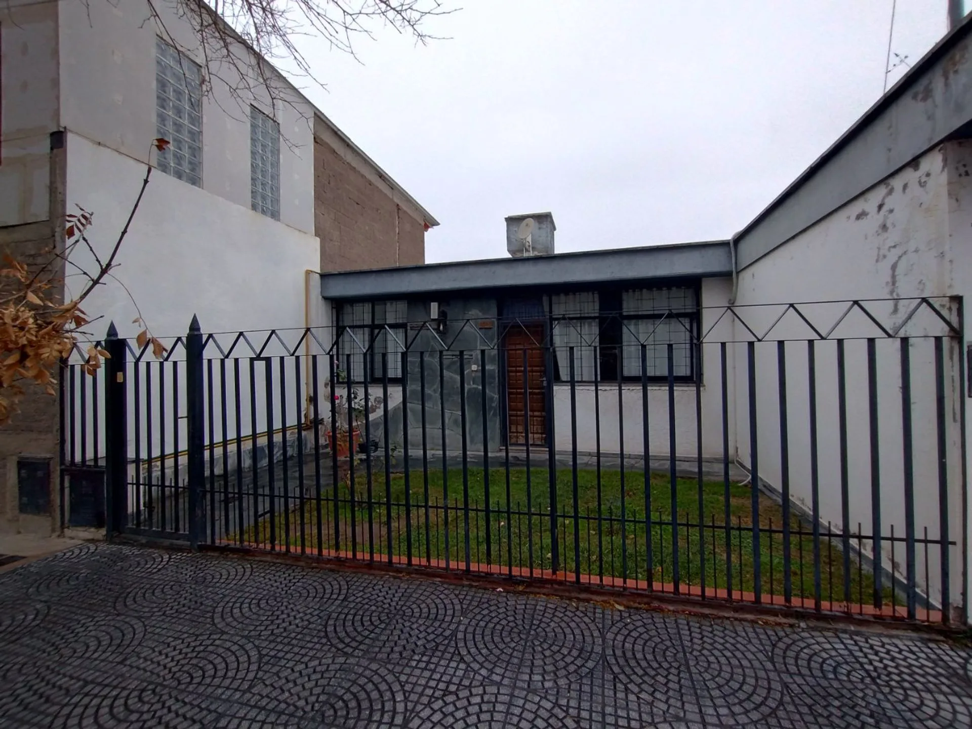 Casa en Venta Barrio Santa Ana Gllen foto 2