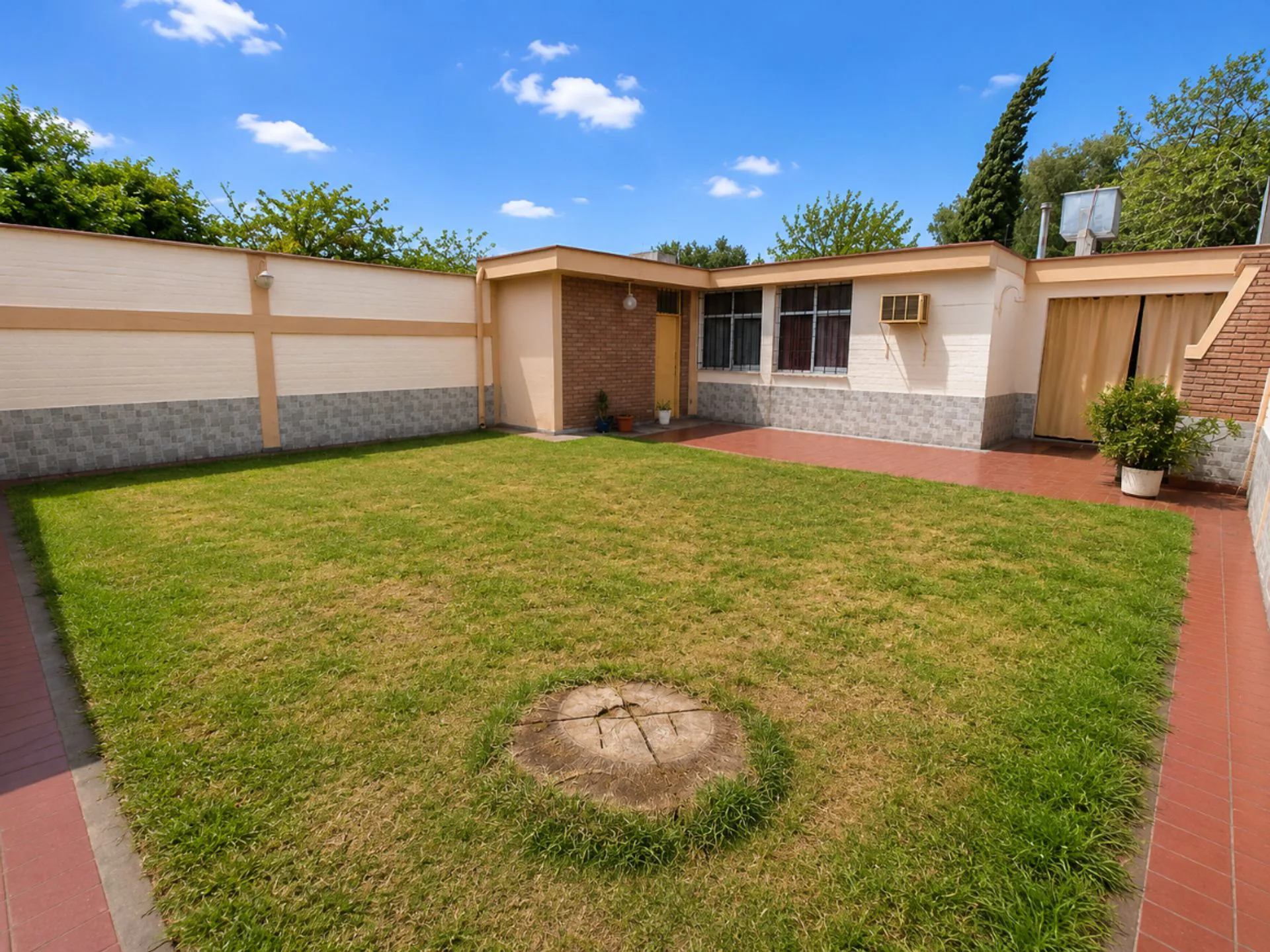 Casa en Venta Barrio Santa Ana Gllen foto 5
