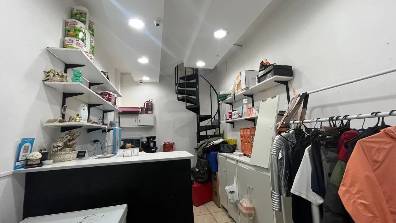 Local en venta en Galería ¨Paseo ¨Lavalle¨, Lavalle 835 foto 2