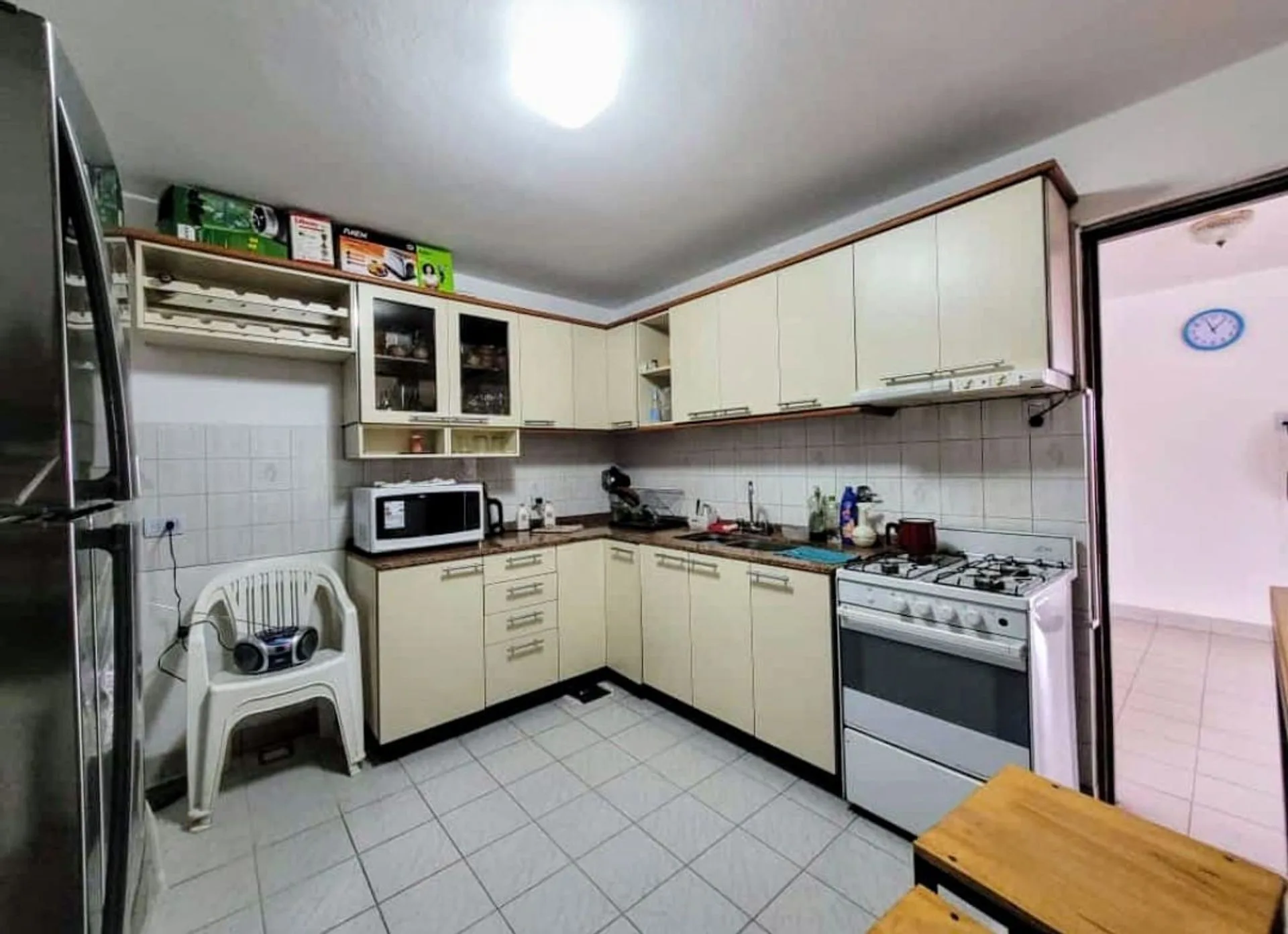 SE VENDE DEPTO CENTRO CATAMARCA 109 M2 + BALCÓN foto 4