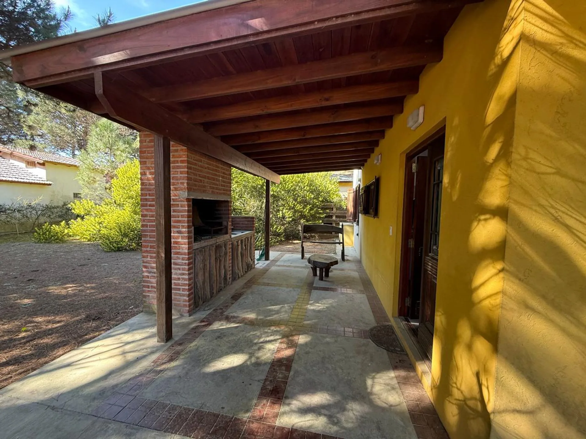 Venta Complejo de 2 Cabañas en Nueva Atlantis foto 2