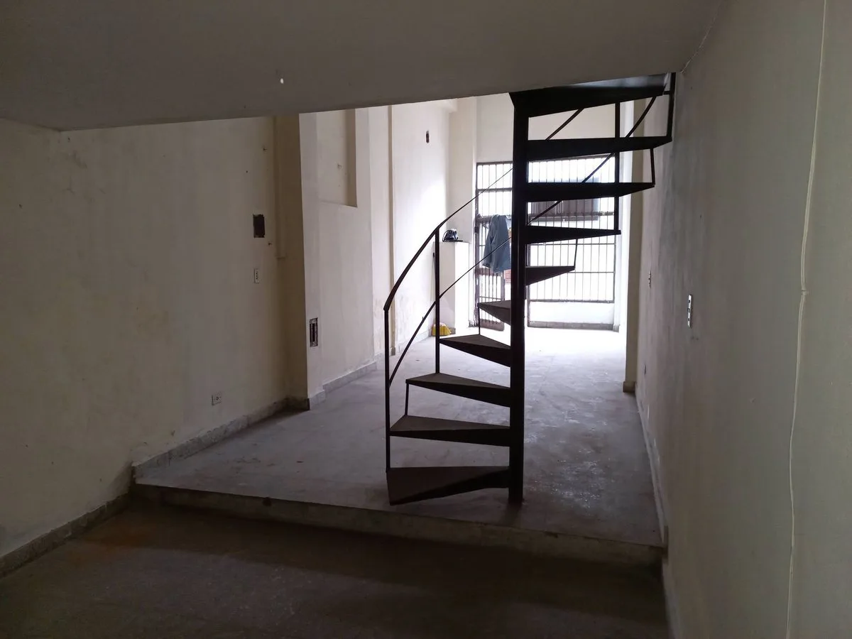 VENTA LOCAL 51M2 PARQUE AVELLANEDA ZONA COMERCIAL foto 4