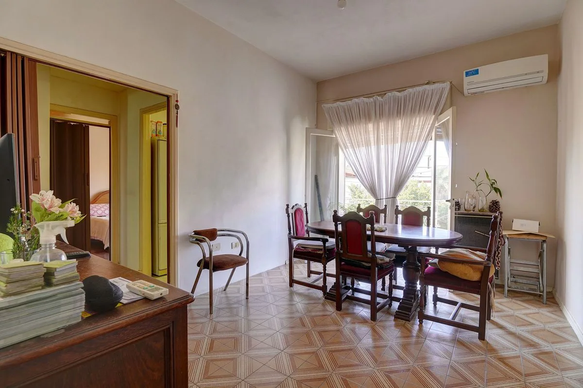 Venta-PH 3 amb c/terraza, quincho y garage-Liniers foto 2