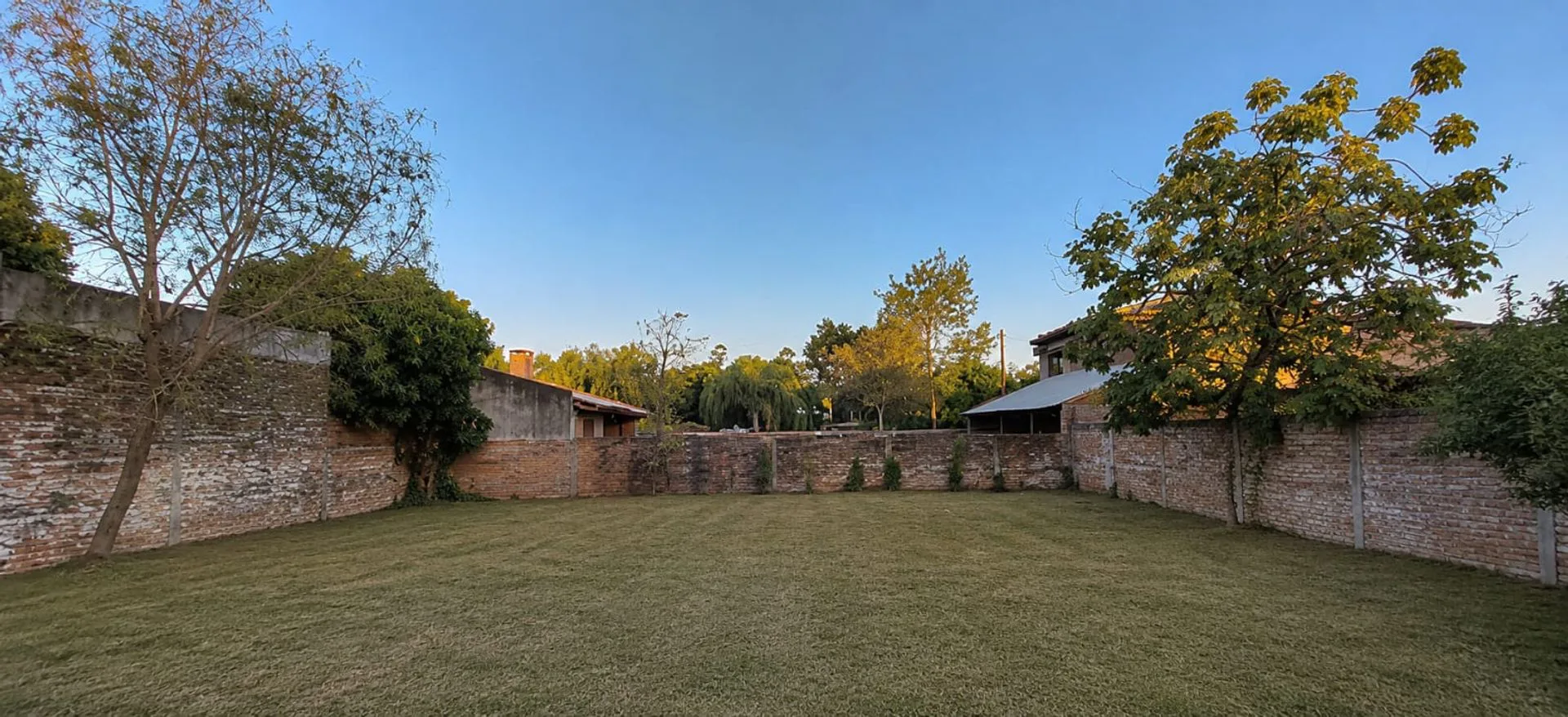 VENTA DE CASA EN PASO DE LA PATRIA CORREIENTES foto 3