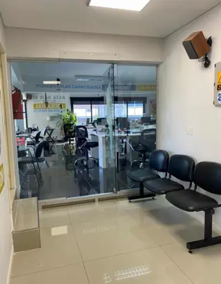 Oficina en venta pleno centro foto 2
