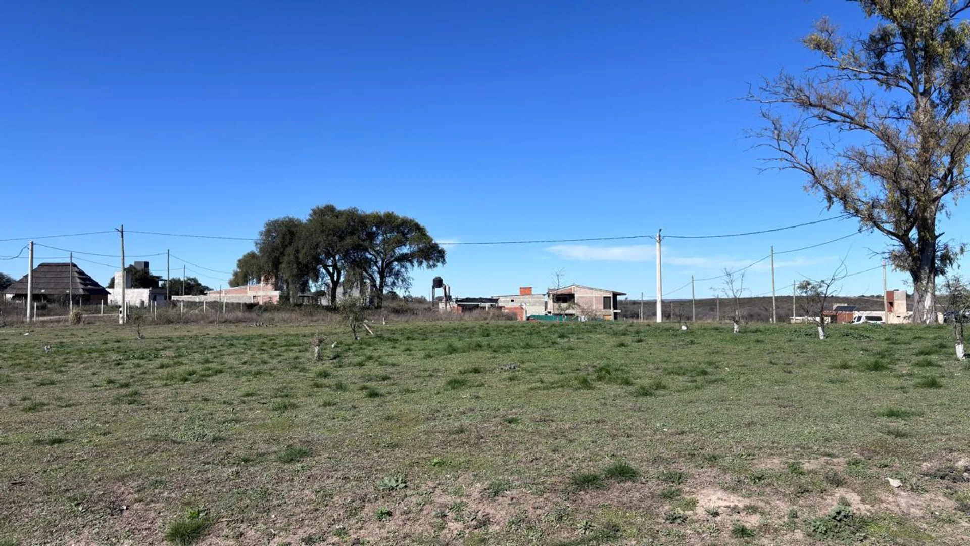 VENTA TERRENO 300M2 LOMAS DE ANISACATE foto 5