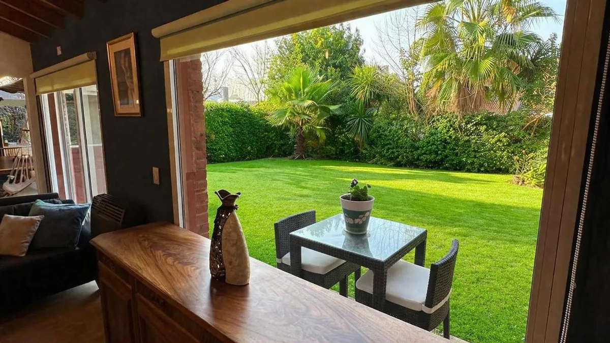 VENTA CASA COUNTRY CLUB ¨ EL VENADO ¨ 6 AMBIENTES foto 4