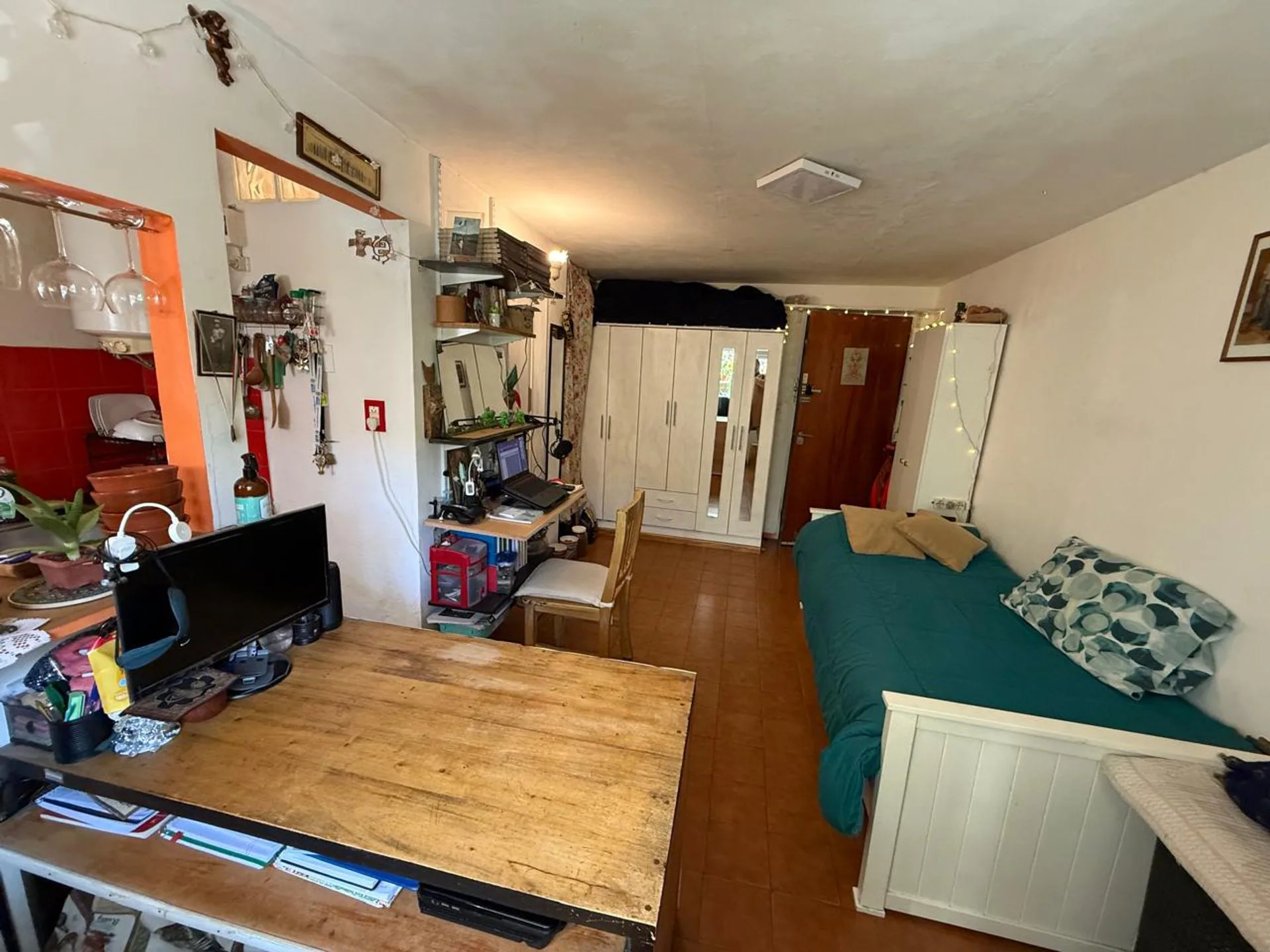 VENTA MONOAMBIENTE ALMAGRO FRENTE 1 PISO ESCALERA foto 5