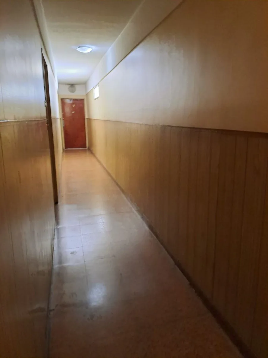 VENTA DEPARTAMENTO 2 AMBIENTES C/ LAVADERO FLORES foto 2