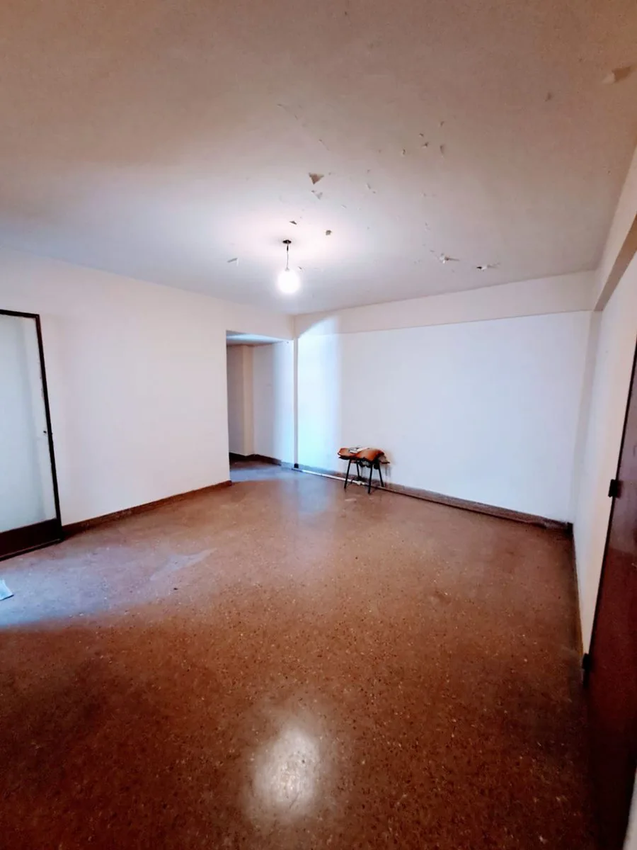 VENTA DEPARTAMENTO 2 AMBIENTES C/ LAVADERO FLORES foto 4