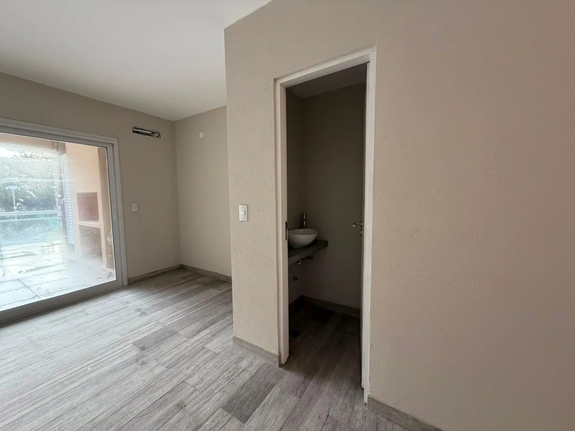VENTA DEPARTAMENTO 3 AMBIENTES DUPLEX PINAMAR foto 3
