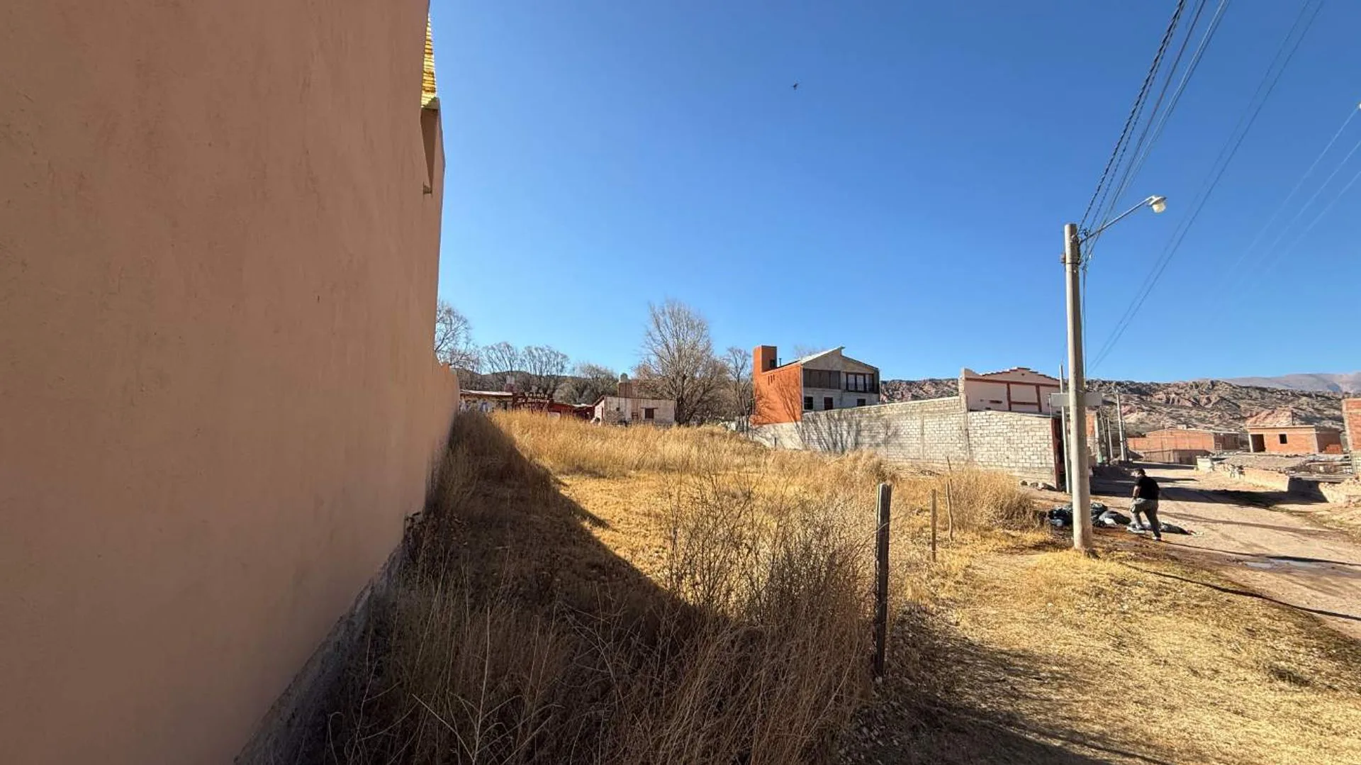 VENTA TERRENO B° LA BANDA 261,84 M² foto 3