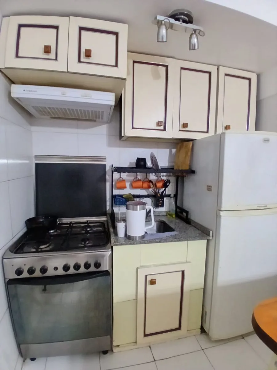 Se vende un agradable departamento monoambiente - San Nicolas foto 3
