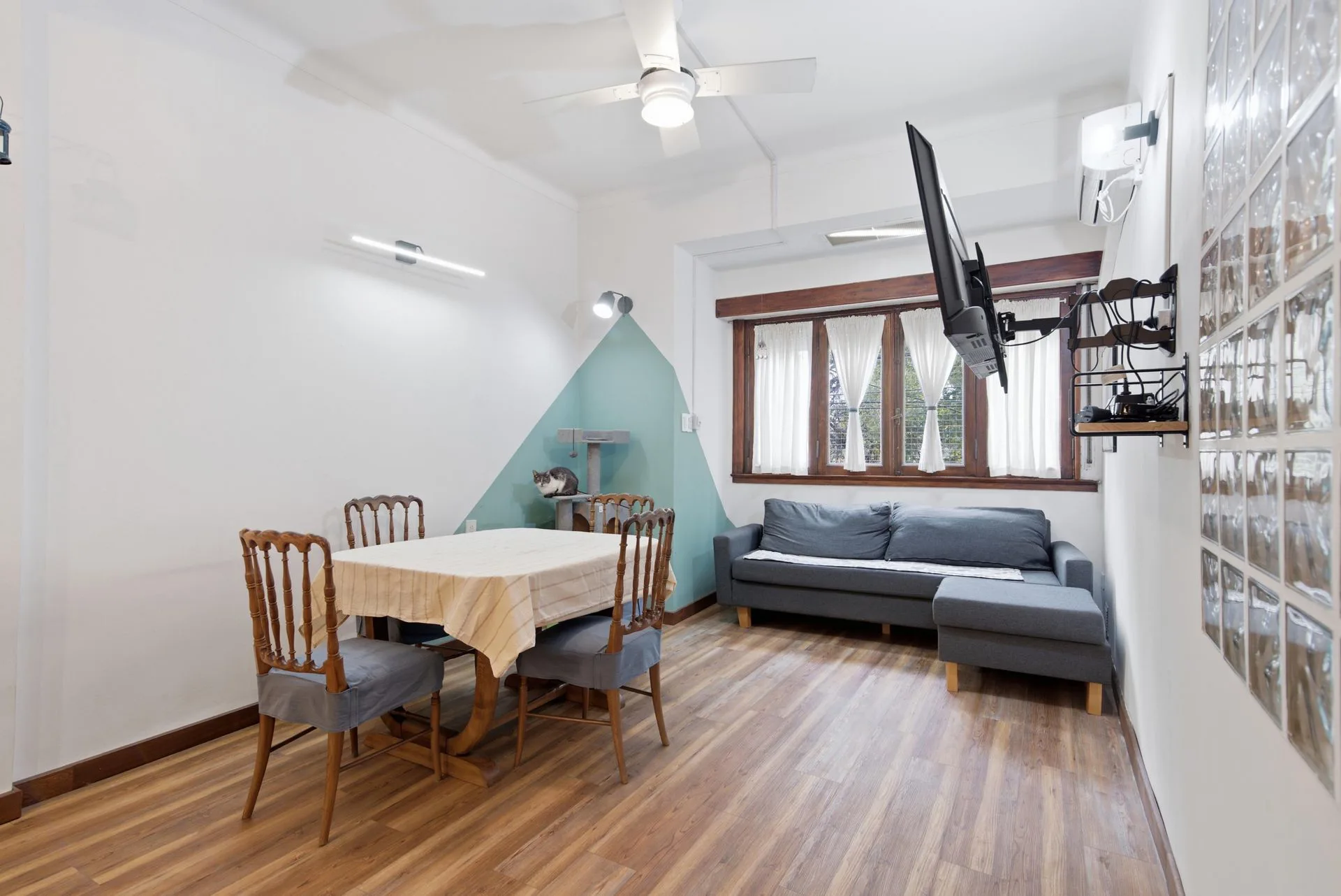 Venta Departamento 3amb, frente Parque Chacabuco. foto 3