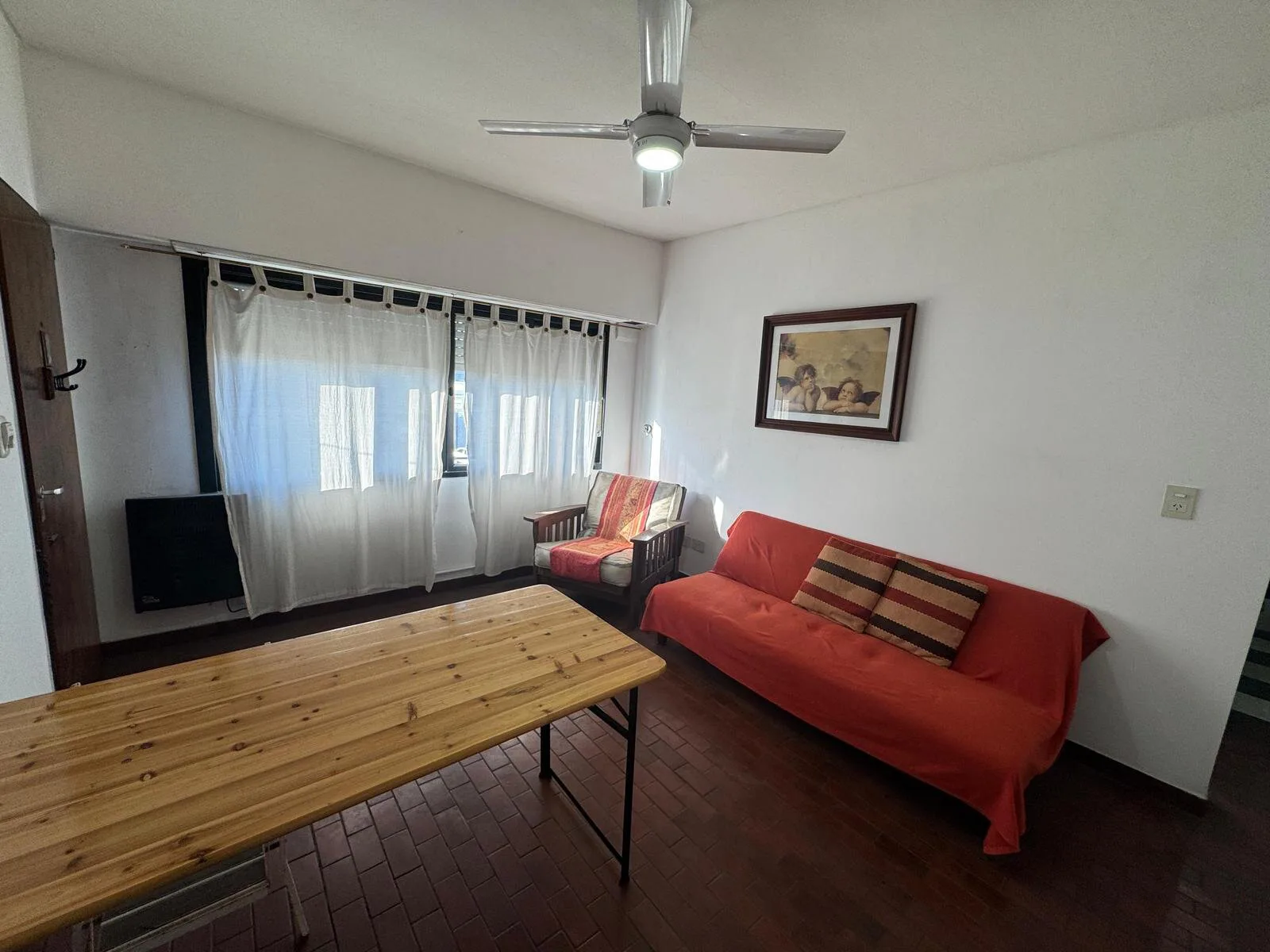 DEPARTAMENTO 2 AMBIENTES A LA VENTA EN CASTELAR foto 3