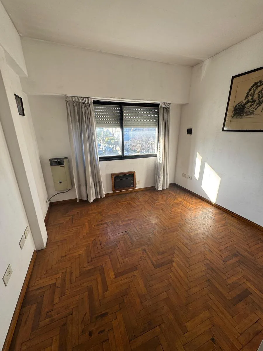 DEPARTAMENTO 2 AMBIENTES A LA VENTA EN CASTELAR foto 4